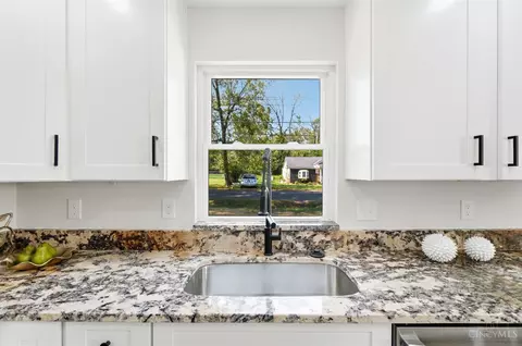 Kitchen - 8810 Pine Rd, Cincinnati, OH 45242 photo 3 of 3