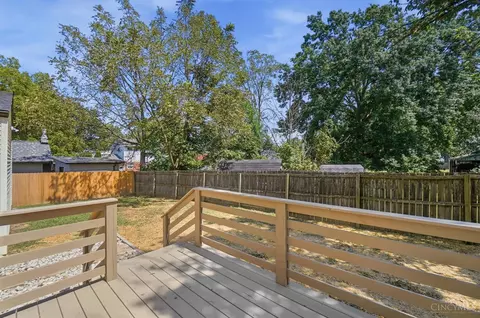 Exterior - 8810 Pine Rd, Cincinnati, OH 45242 photo 8 of 10