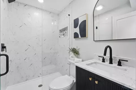 Bath - 8810 Pine Rd, Cincinnati, OH 45242 photo 1 of 7