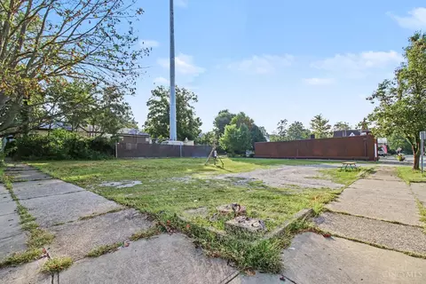 6590 Gracely Dr, Cincinnati, OH 45233 photo 16