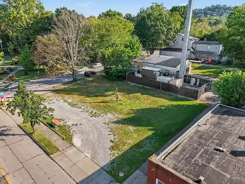 6590 Gracely Dr, Cincinnati, OH 45233 photo 13