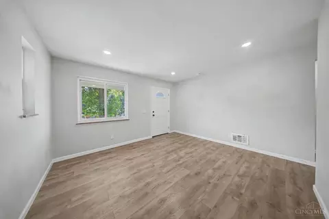 Living - 3236 Vittmer Ave, Cincinnati, OH 45238 photo 1 of 1