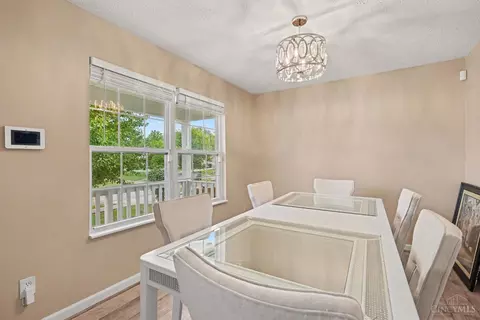 Dining - 9648 Fallshill Cir, Cincinnati, OH 45231 photo 1 of 2