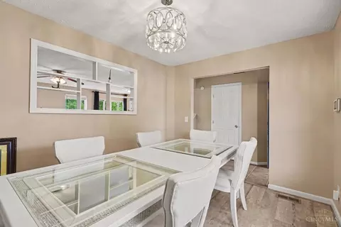 Dining - 9648 Fallshill Cir, Cincinnati, OH 45231 photo 2 of 2