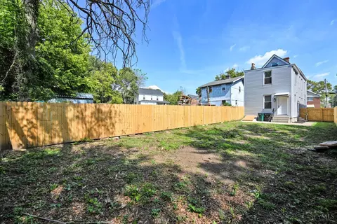 Exterior - 4603 Mitchell Ave, Cincinnati, OH 45232 photo 5 of 8