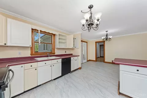 Kitchen - 2000 Stivers Rd, Aberdeen, OH 45101 photo 1 of 2