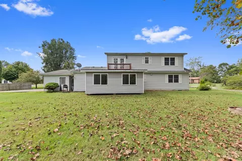 Exterior - 2000 Stivers Rd, Aberdeen, OH 45101 photo 11 of 11