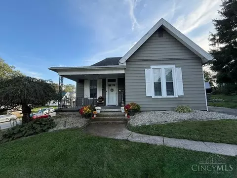 303 Pleasant St, Hillsboro, OH 45133