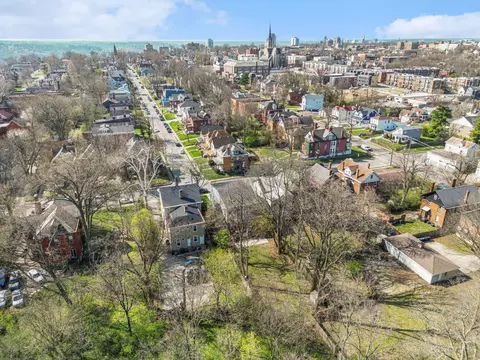 View/Area - 1720 Dexter Ave, Cincinnati, OH 45206 photo 1 of 2