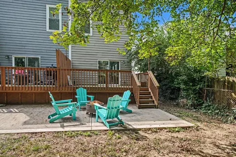 Exterior - 1720 Dexter Ave, Cincinnati, OH 45206 photo 5 of 6
