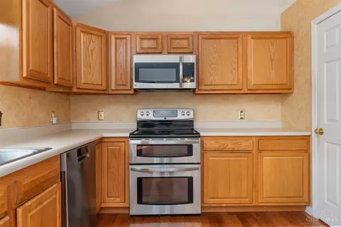 Kitchen - 612 Grant Ave, Georgetown, OH 45121 photo 2 of 4