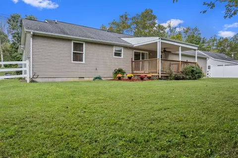 Exterior - 612 Grant Ave, Georgetown, OH 45121 photo 5 of 8