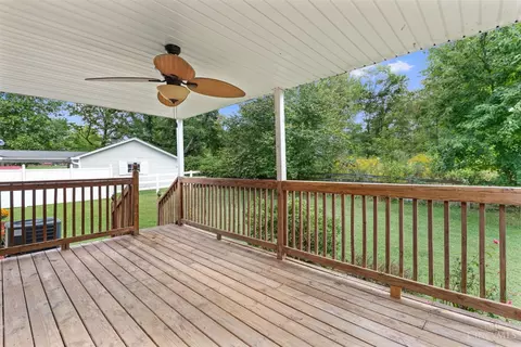 Exterior - 612 Grant Ave, Georgetown, OH 45121 photo 4 of 8