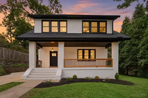 1016 Valley Ln, Cincinnati, OH 45229