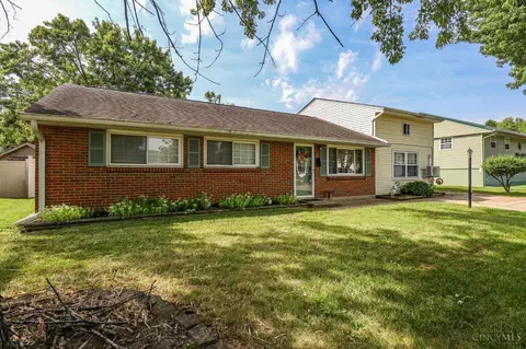 778 Martha Dr, Franklin, OH 45005
