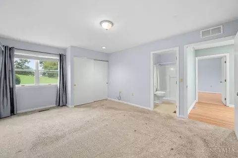 Bedroom - 78 Schroder Ln, Hamilton, OH 45013 photo 2 of 3