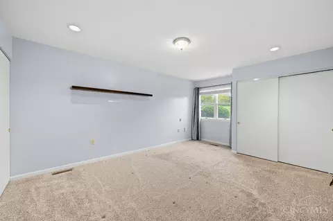 Bedroom - 78 Schroder Ln, Hamilton, OH 45013 photo 3 of 3
