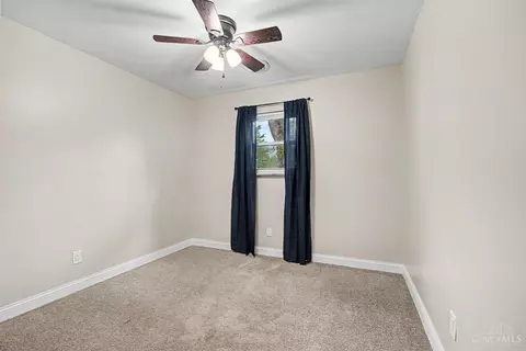 Bedroom - 4853 Eck Rd, Middletown, OH 45042 photo 5 of 9