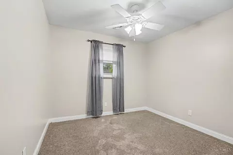 Bedroom - 4853 Eck Rd, Middletown, OH 45042 photo 3 of 9
