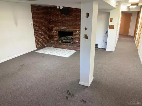 Living - 454 Beechtree Dr, Cincinnati, OH 45224 photo 6 of 6