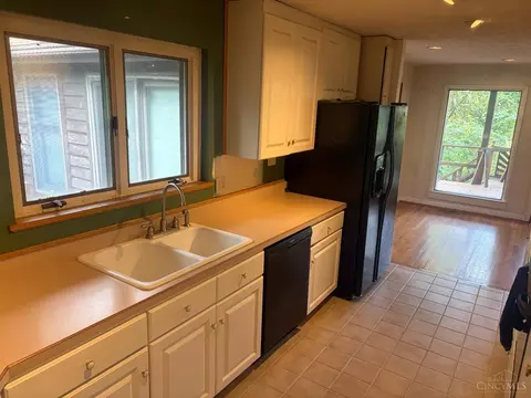 Kitchen - 454 Beechtree Dr, Cincinnati, OH 45224 photo 1 of 2