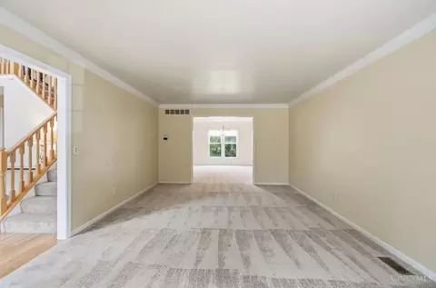 Living - 10934 Fallstone Dr, Cincinnati, OH 45246 photo 3 of 8