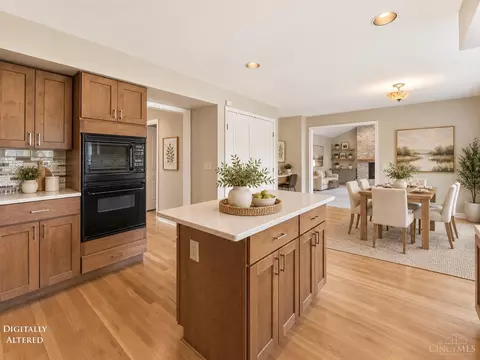 Kitchen - 10934 Fallstone Dr, Springdale, OH 45246 photo 1 of 7