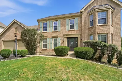 Exterior - 10934 Fallstone Dr, Cincinnati, OH 45246 photo 2 of 6