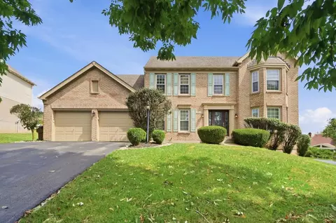 Exterior - 10934 Fallstone Dr, Springdale, OH 45246 photo 3 of 5
