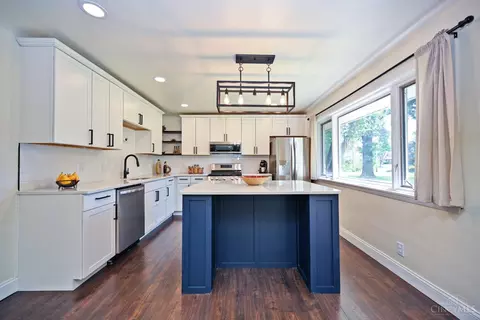 Kitchen - 3654 Galbraith Rd, Cincinnati, OH 45236 photo 1 of 3