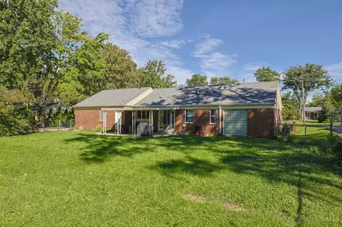 Exterior - 10111 Zig Zag Rd, Blue Ash, OH 45242 photo 8 of 9