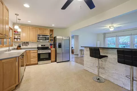 Kitchen - 10111 Zig Zag Rd, Blue Ash, OH 45242 photo 2 of 3