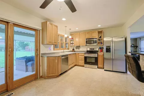 Kitchen - 10111 Zig Zag Rd, Blue Ash, OH 45242 photo 1 of 3