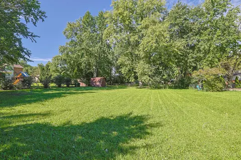 Exterior - 10111 Zig Zag Rd, Blue Ash, OH 45242 photo 7 of 9