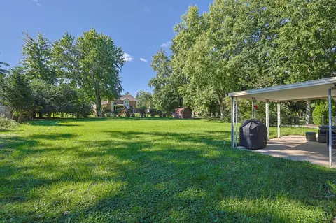 Exterior - 10111 Zig Zag Rd, Blue Ash, OH 45242 photo 6 of 9