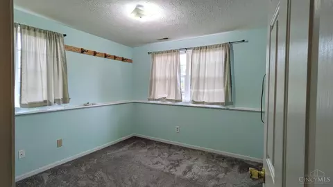 Bedroom - 4258 Tranquility Ct, Batavia, OH 45103 photo 4 of 5