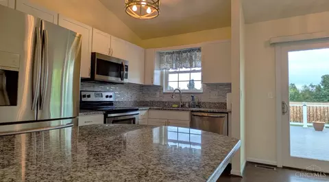 Kitchen - 4258 Tranquility Ct, Batavia, OH 45103 photo 1 of 2