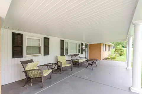 Exterior - 20 Bristol Dr, Centerville, OH 45458 photo 2 of 7