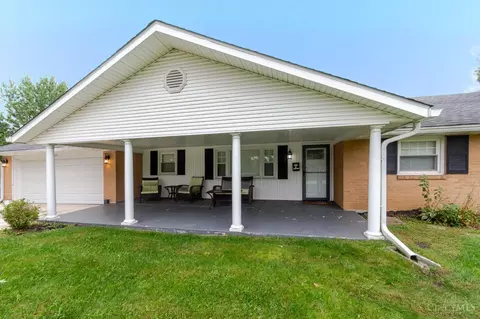 Exterior - 20 Bristol Dr, Centerville, OH 45458 photo 1 of 7