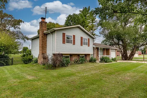 Exterior - 200 Westbrook Dr, Harrison, OH 45030 photo 2 of 4
