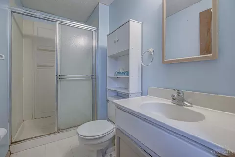 Bath - 200 Westbrook Dr, Harrison, OH 45030 photo 2 of 3
