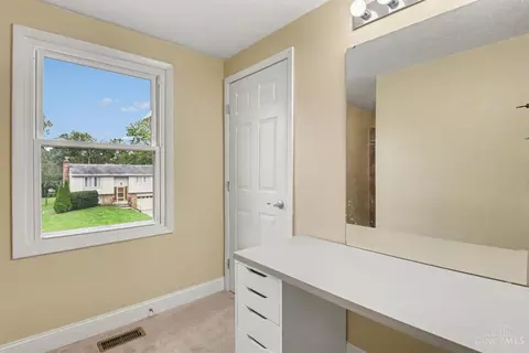 11258 Lodgeview Ct, Forest Park, OH 45240 photo 15