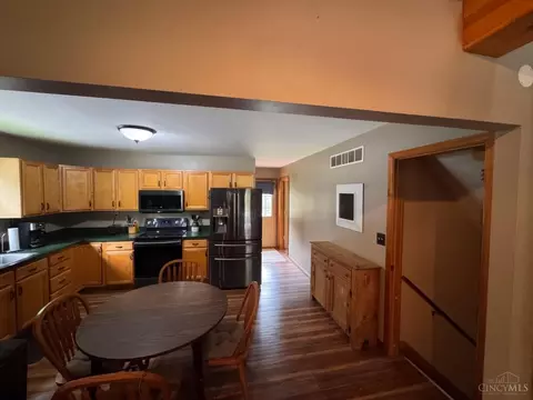 Entry Way - 3582 Lucas Rd, Blanchester, OH 45107 photo 1 of 3