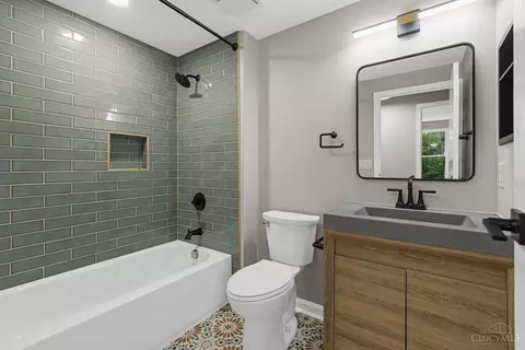 Bath - 2618 Hunt Rd, Reading, OH 45236 photo 2 of 5