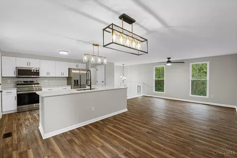 Kitchen - 2618 Hunt Rd, Reading, OH 45236 photo 1 of 4