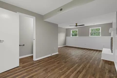 Living - 2618 Hunt Rd, Reading, OH 45236 photo 7 of 7