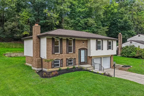 Exterior - 2618 Hunt Rd, Reading, OH 45236 photo 2 of 7
