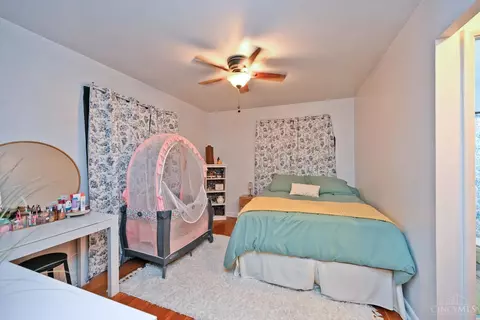 Bedroom - 3901 Millsbrae Ave, Cincinnati, OH 45209 photo 1 of 2