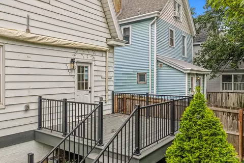 Exterior - 3722 Drake Ave, Cincinnati, OH 45209 photo 6 of 6