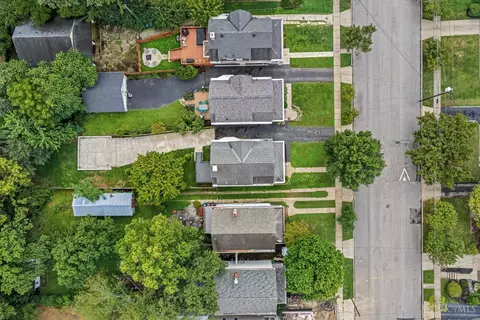 View/Area - 3722 Drake Ave, Cincinnati, OH 45209 photo 2 of 4